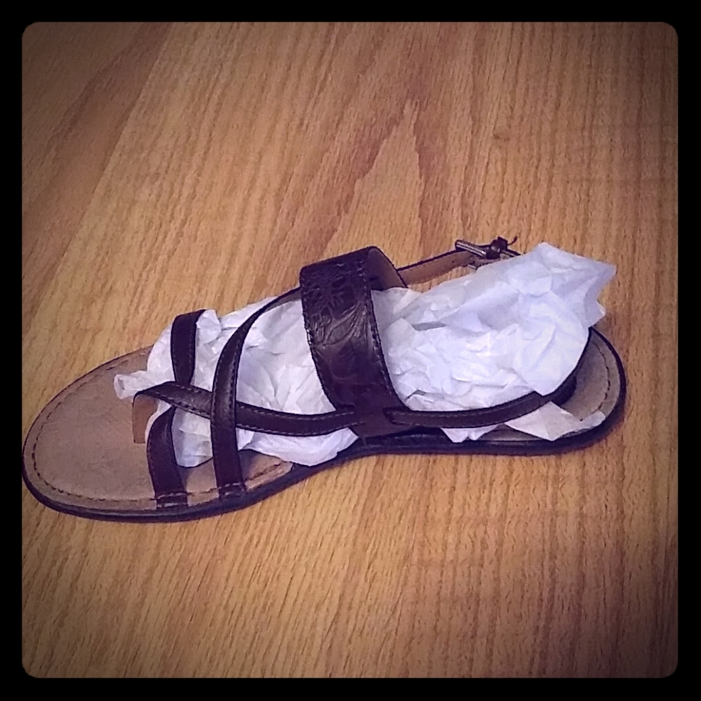 BOC b.o.c brown vegan leather sandles